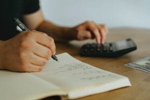 cash basis vs accrual accounting